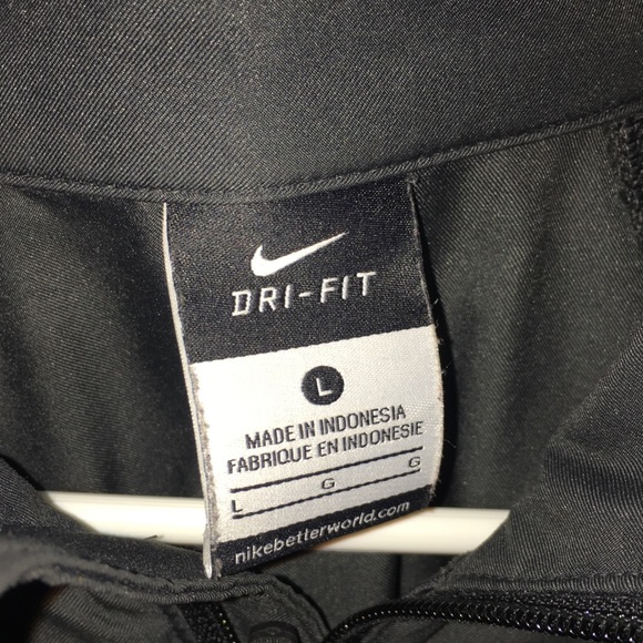 Nike Dri-Fit Jacket - Picture 4 of 6